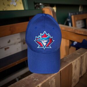Vintage Genuine Merchandise Outdoor Caps Toronto Blue Jays Logo Baseball Snapbac